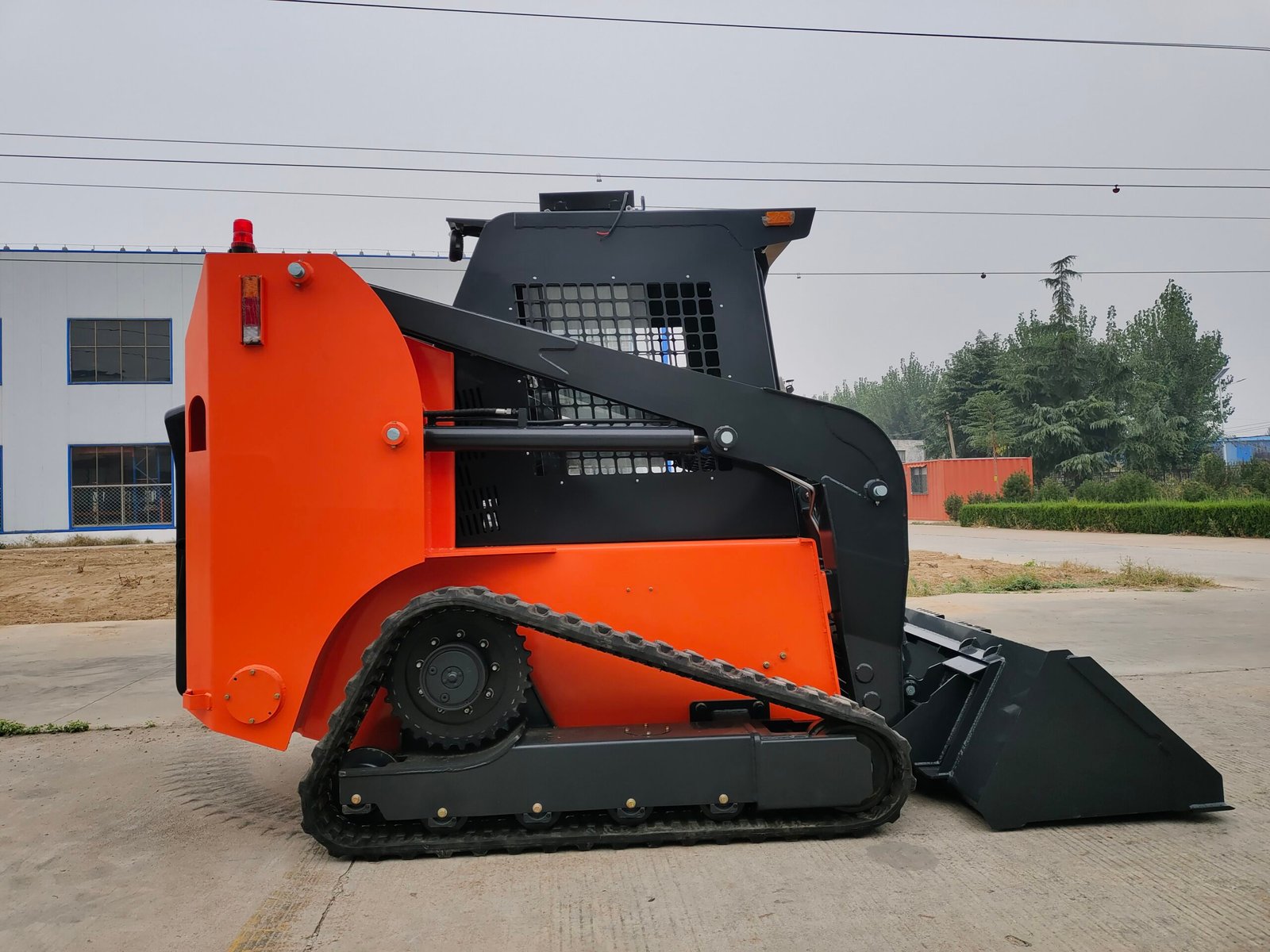 HE65T skid steer loader