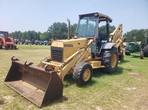 FORD 555 Loader Backhoes